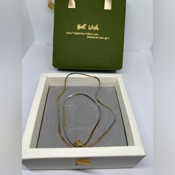 Two-tone chain necklace - Picture 2 of 4